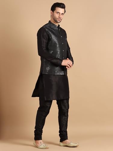 Image of men's Silk Blend Kurta Pejama & Waistcot Set