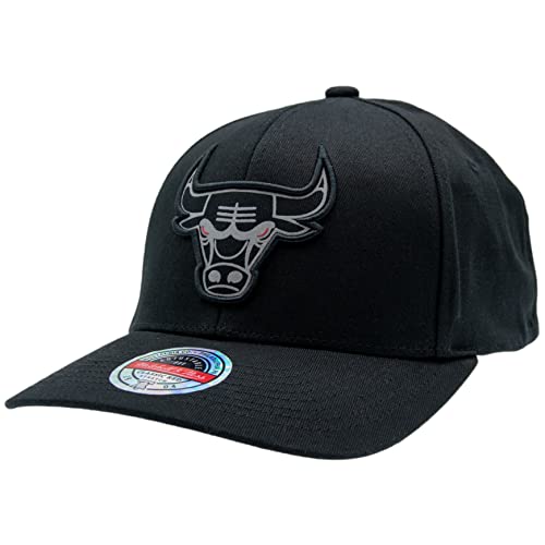 Mitchell & Ness NBA Siege Classic Red Snapback Basecap - Chicago Bulls, Black, verstellbar, Herren, Frauen, Kinder, Unisex, Frühling, Sommer, Herbst, Winter