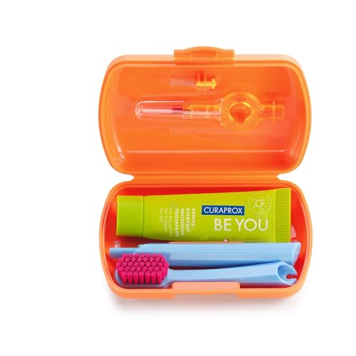 Curaprox Kit de viaje Cepillo de dientes CS 5460 con Pasta de dientes' Be You ' | 2 Cepillos Interdentales CPS Prime 07 y 09 / Kit de cuidado Dental 9,5 cm x 6 cm/Rosa/Fabricado en Suiza