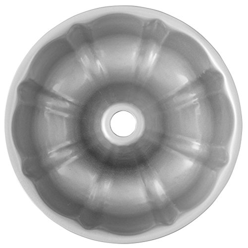 Wilton Recipe Right Non-Stick Fluted Tube Pan, 9.75-Inch #TOP2