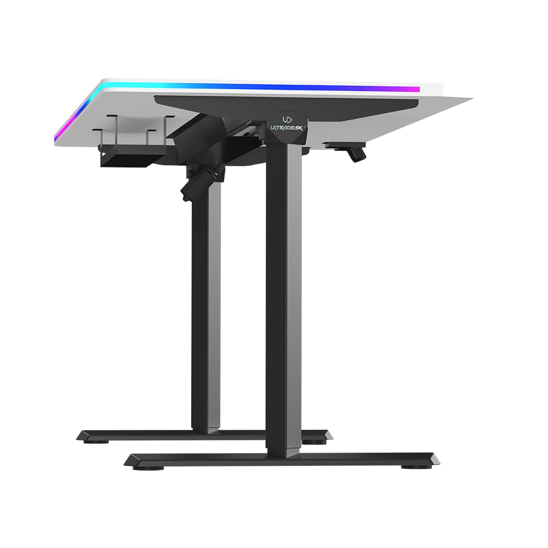 Ultradesk – Bureau Gaming Électrique avec Réglage Assis-Debout, LED RGB Prismatic, Meuble Bureau Idéal pour Gamer, Setup Gaming - Quest Black - L 140 cm, P 70 cm, H 72-120 cm - Blanc