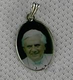 Papst benedikt Kettenanhaenger
