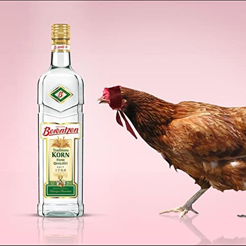 Berentzen | Traditionskorn | Fein-mild und klassisch aus hochwertigem Weizen | Vielseitig pur, auf Eis oder für Mixgetränke | 0,7L | 32% Vol.