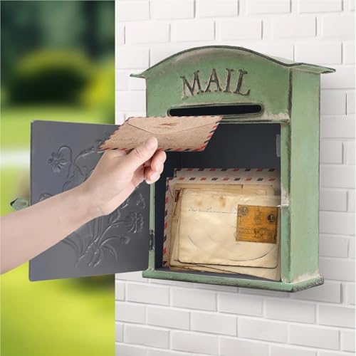Boîte aux lettres vintage murale verte : la solution déco pour entrée triste