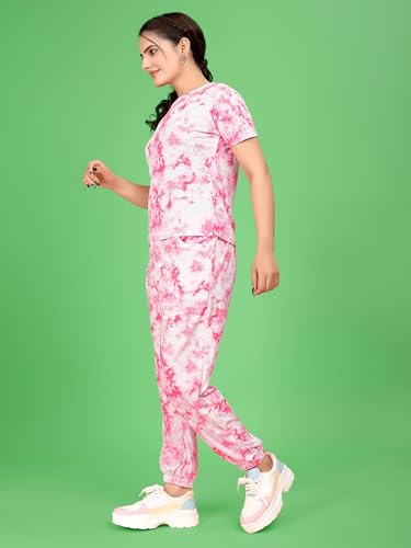 Image of woman Tracksuit for causal wear