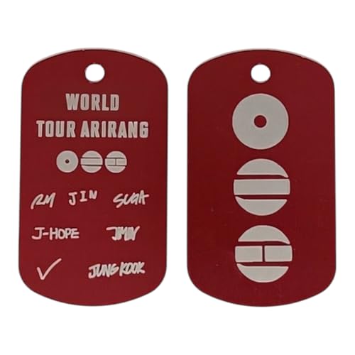 Générique Kpop BangTan Sonyeondan World Tour Arirang – Plaque Aluminium Rouge Gravée Double Face avec Chaîne 90 cm