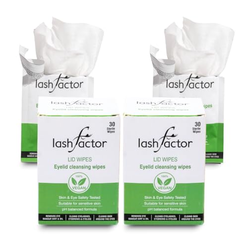 Cils et paupières propres avec le lot de 2 lingettes Lashfactor après le démaquillage des yeux