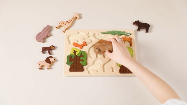 Amazon.co.jp: Wooden Teether 形合わせ 木製パズル おもちゃ 動物 11