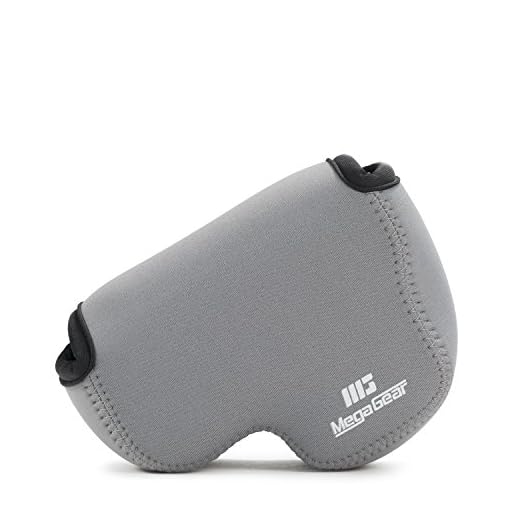 MegaGear Neoprene Case for Nikon Coolpix L340