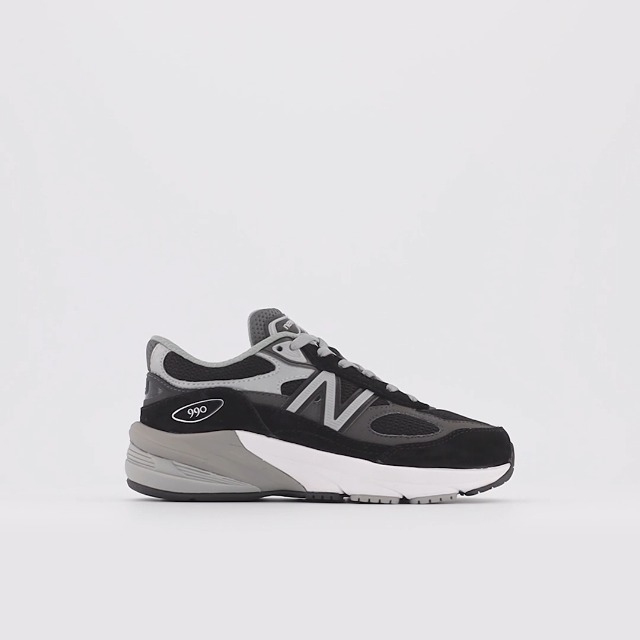 Amazon.com | New Balance Kid's 990 V6 Sneaker, Black/Silver, 1