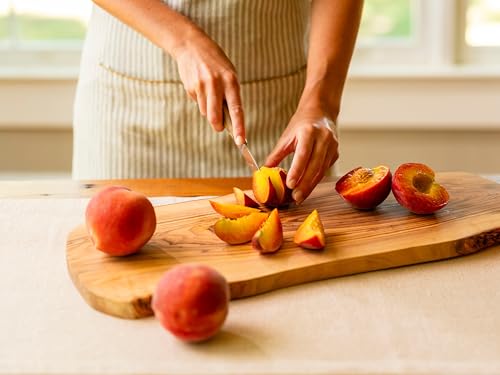 Image of Pearson Farm 26-Count Gift Box of Peaches | Fresh Georgia Peaches