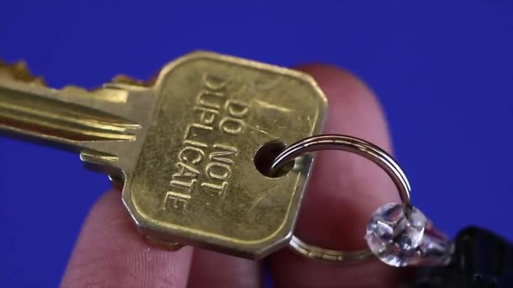 T-Reign Key-BAK Mini-Bak Bobine De Fil Rétractable Avec Câble En Nylon