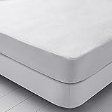 Cuenta con el certificado Ecológico OEKO-Tex Standard 100 de materias nocivas. Fabricado en España. Cumple la normativa europea.