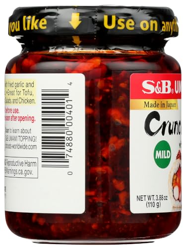 S&B Chili Oil with Crunchy Garlic Topping 3.9 Ounce (Pack of 3)