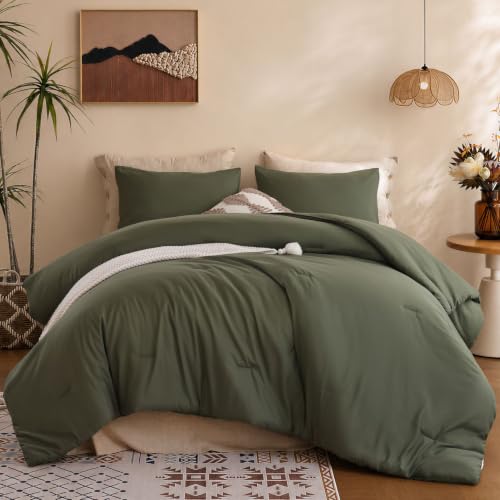 Image of ROSGONIA Full Size Comforter Set, Olive Dark Green, 3pcs Soft Bedding Quilt