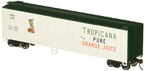 Bachmann Trains - 50' Steel Reefer - TROPICANA - WHITE & GREEN - HO Scale