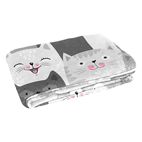Couverture douce chat souriant pour réconforter vos soirées - 3