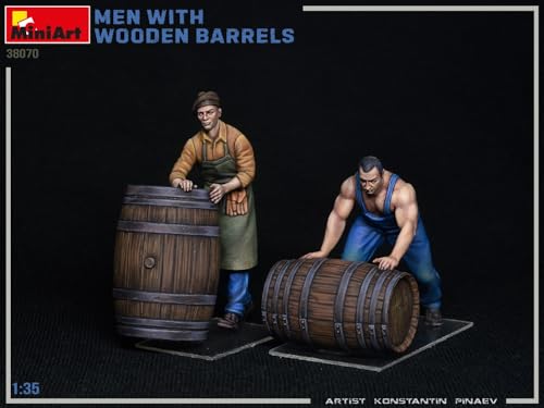 Miniart 1:35 - Men with Wooden Barrels - Image 2