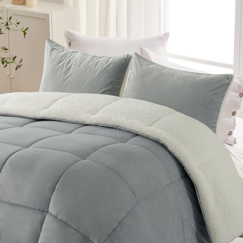 MERITLIFE Premium California King Sherpa Comforter Set 3 PCs Luxury Warm Fleece Breathable Micromink Comforter & 2 Pillowcases (Light Grey+White,96"x104")