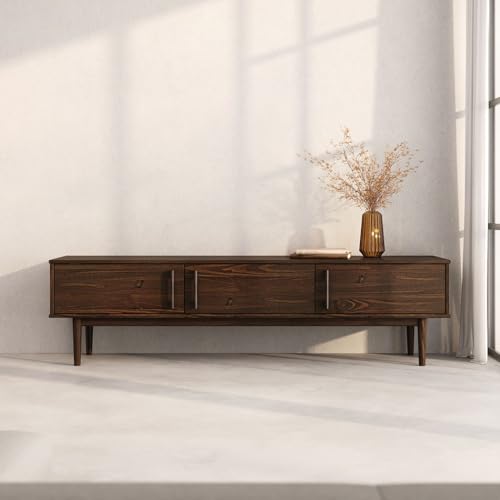 IDIMEX Lowboard TECCA mit 3 Türen, nussbaum Finish– Sideboard mit Stauraum, niedrige Kommode aus Massivholz, Mid Century Wohnzimmermöbel