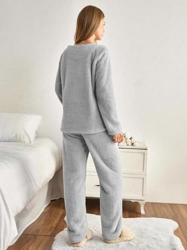 Image of KOTTY Women's Fleece White Winter Cord Set | Cozy Track Suit with Sweatshirt & Pants | Perfect for Airport & Jogging Look