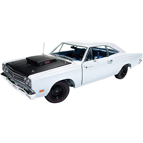 1969 Plymouth Road Runner Post Coupe White Hemmings Muscle Machines Limited Edition to 1002 Pieces Worldwide 1/18 Diecast Model Car by Autoworld AMM1147