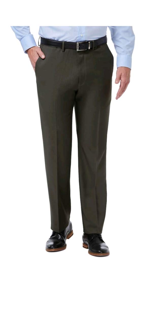 Haggar Men's Premium No-Iron Classic-Fit Expandable-Waist Pleat-Front Pant