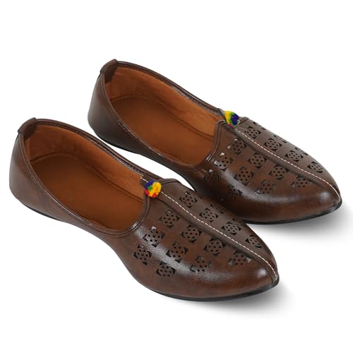 Image of DFR Mens Juttis Ethnic Mojaris | Casual Loafers Juti Shoe for Men