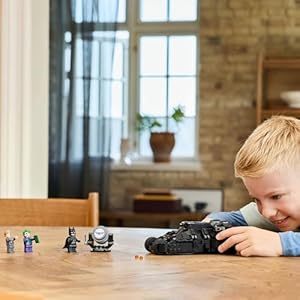 Amazon.co.jp - レゴ® スーパー・ヒーローズ バットマン タンブラー vs. トゥーフェイス&ジョーカー 76303