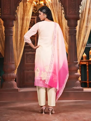 Image of Naixa Women's Taby Printed Straight Kurta with Pant and Dupatta Sets (SC-Naomika)