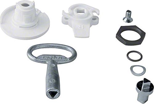 Clé triangle de 7 mm robuste pour fermeture Univers IP44