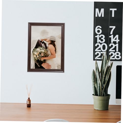Cadre bois naturel pour valoriser une affiche et sublimer vos murs