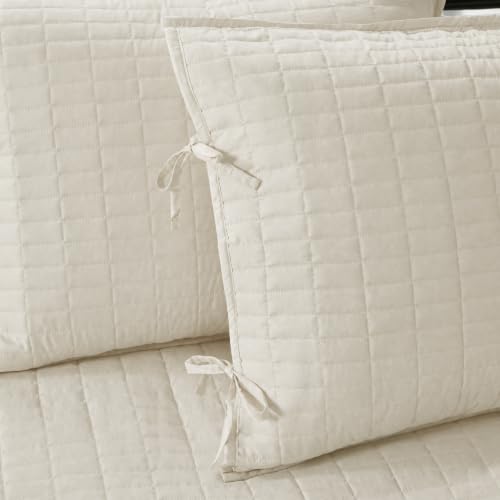 Image of Comfort Spaces Daybed Cover - Luxe Double Sided-Quilting, All Season Cozy Bedding with Bedskirt, Matching Shams, Kienna Ivory 75 inchx39 inch 5 Piece