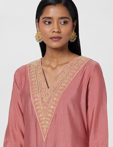 Image of Gerua By Libas Yoke Design Silk Blend Straight Kurta With Trouser and Dupatta