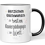 JUNIWORDS Tasse, Herzlichen Glückwunsch zur besten Klavierpädagogin der Welt, Schwarz (7640910)