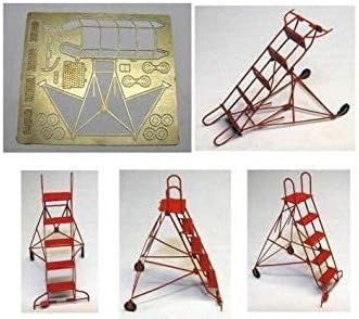 Dan Models 48510-1/48 Stepladder Aviation Technical #2 (5 Steps), Height 47mm