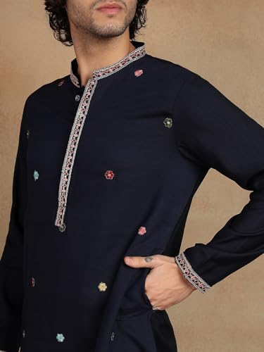 Image of Amazon Brand - Tavasya Men Printed Kurta with Ethnic Motif Border | Special Haldi Kurta | Festive Embellished Long Kurta | Embroidery Kurta | Ethnic Wear | Mandarin Collar | Knee Length