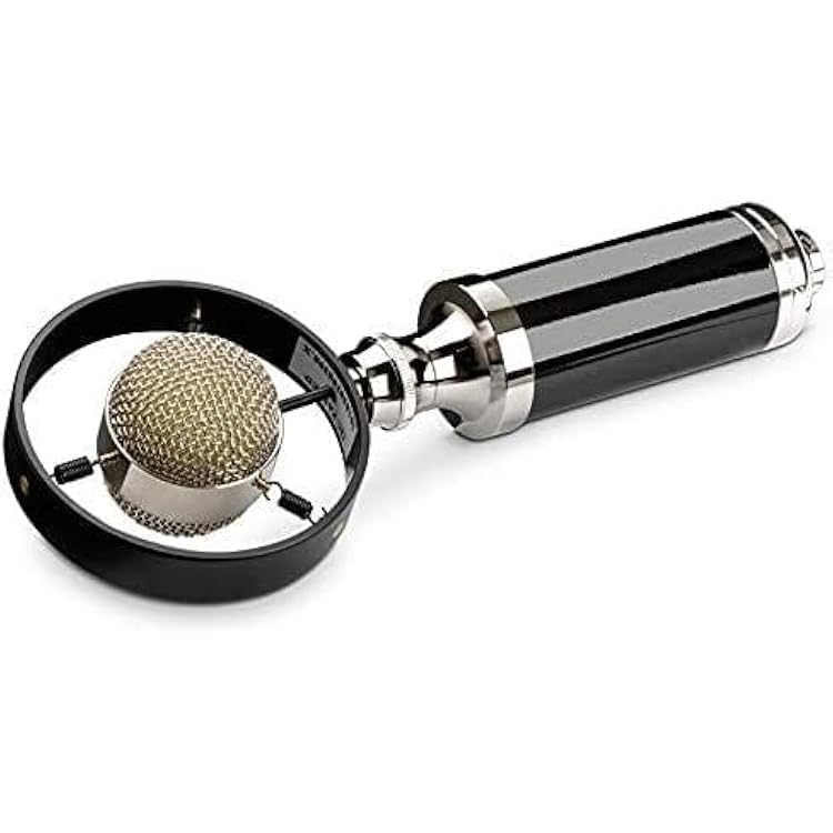 Professional Condenser Studio Microphone for Live Broadcasting Suitable for Dubbing Studio, Recording