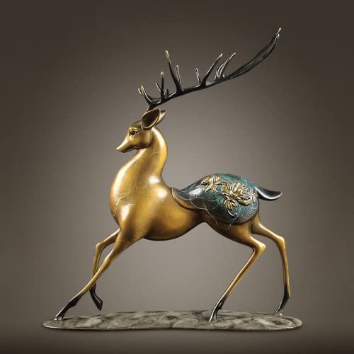 Figurines de cerf Sika en laiton pour rompre la monotonie d'un bureau d'étude austère