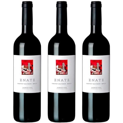 Enate Cabernet Sauvignon-Merlot es un vino tinto de crianza español con 14.5% de alcohol, que combina elegancia y sabor intenso para maridar diversas comidas.| 3 botella