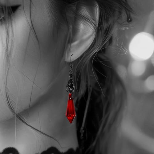 Gothic Vampire Earrings, Dark Bat Dangle Earrings Vampire Jewelry, Black and Red Gothic Earrings Crystal Gems, Goth Earring Vampires Accessories Jewelrys Halloween Goth Jewelry Gift for Women2