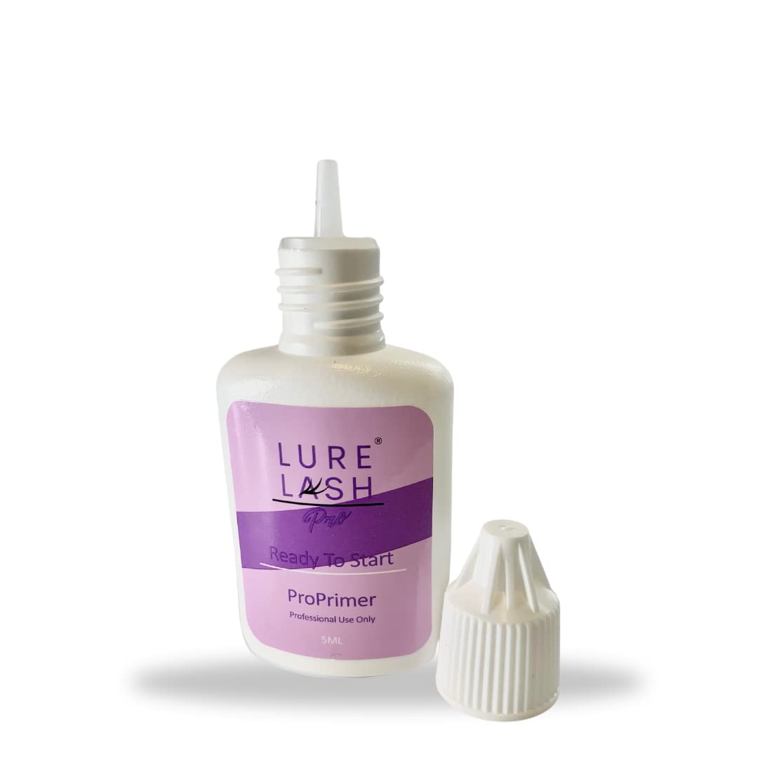 Pro Primer/ Lure Lash Pro primer is a perfect start to prep your lashes. Clean lashes is essential to creating a flawless bond. When used inconjuction with Lure Lash Pro adhesives your retention will be better then ever! A small amount goes a long way! Prime the lashes from the root up with a microfiber brush. Make sure to not get any primer into your clients eyes.