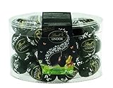 ostereier suchen LINDOR eignet sich hervorragend als eindrucksvolles Schokoladen-Geschenk, das wunderbar mit den Liebsten geteilt oder auf der Ostersuche versteckt werden kann