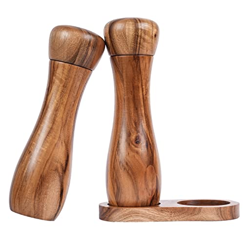 DeroTeno Set de Moulin à Sel et à Poivre avec Plateau de Moulin, Set de 2 Moulin à Sel et à Poivre avec Moulin en Céramique Bois d'Acacia, Hauteur 20,5 cm, Dia 6 cm Cover