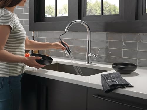Image of Delta Faucet Emmeline Brushed Nickel Kitchen Faucet, Kitchen Faucets with Pull Down Sprayer, Kitchen Sink Faucet, Magnetic Docking Spray Head, Lumicoat Arctic Stainless 9182-AR-PR-DST