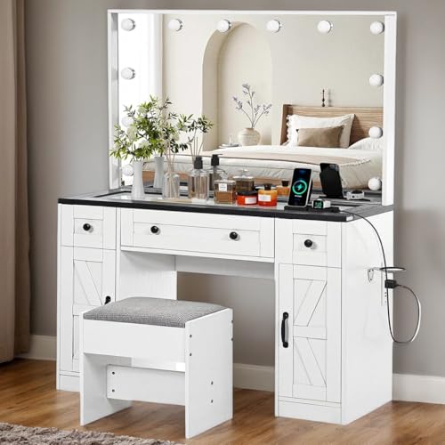 Redlife: Tocador victoriano con 3 cajones