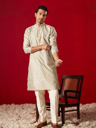 Image of VASTRAMAY Men's Silk Blend Kurta and Pyjama Set