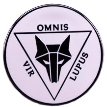 Omnis Vir Lupus Every Man هو مثل الذئب اللاتيني يقول العبارة 1.2 "شارة دبوس المينا