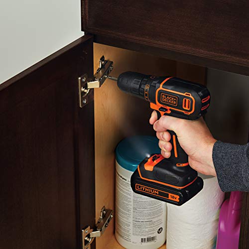 Black + Decker Akku-Bohrschrauber BDCDC18BAST-QW (18V, 1.5 Ah, Planetengetriebe, LED-Arbeitsleuchte, Softgriff, inkl. 2x Akkus, Ladegerät, 160 tlg. Zubehör-Set, im Organizer) – Bild 5