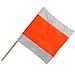 Produktbild Warnflagge Warnfahne Warnsignal Signalfahne orange / weiß Stoff mit Holzstab 50 x 50 cm. Der Durchmesser des Stabs beträgt 2 cm.